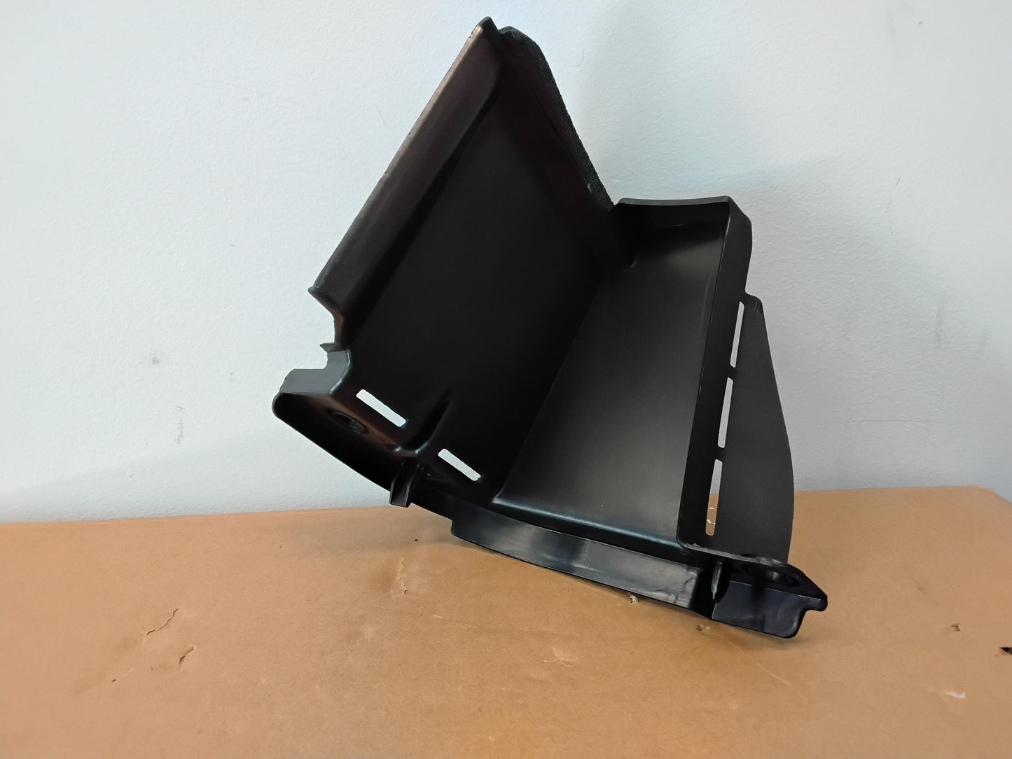 2017-2025 Mazda CX-5 KF - Left Lower Rad Air Guide PN: KD5H-50-1V1F